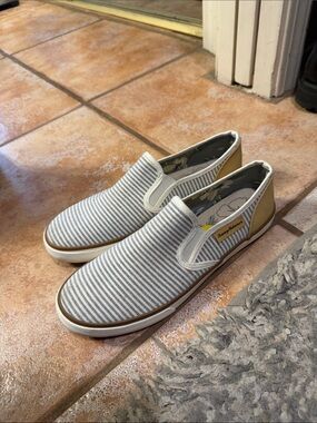 Tommy Bahama Blue and Tan Striped Slip-On Loafers